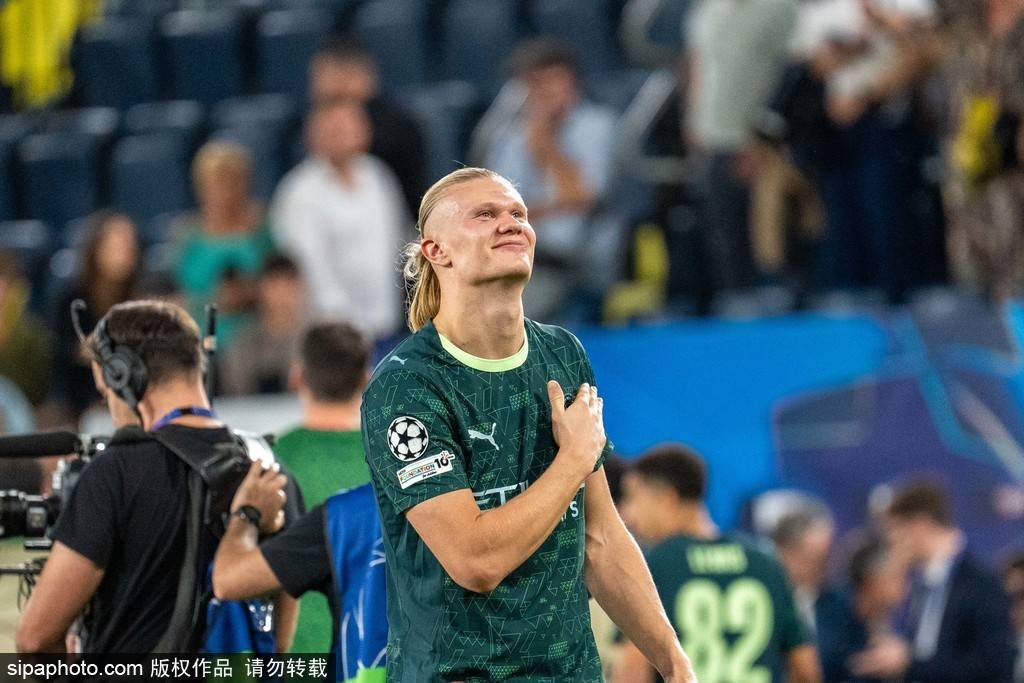 冲击金球!哈兰德连续12场破门轰22球 挪威直通世界杯在望